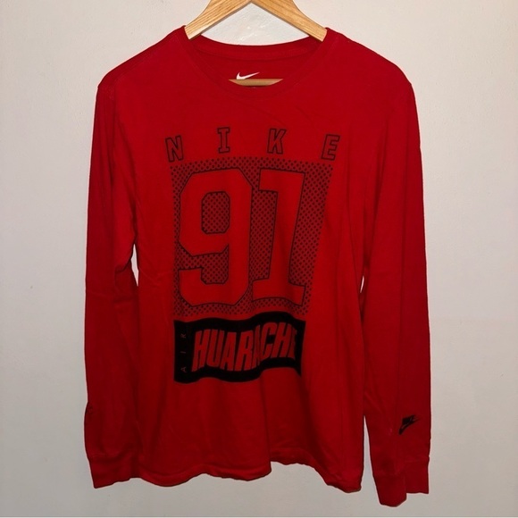 The Nike Tee Nike Air Huarache 91 Long Sleeve T-shirt Men’s Size Medium - Picture 1 of 8